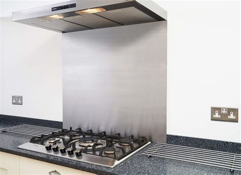 Splashbacks in the kitchen are intended to protect the walls from grease and water, making it easier to clean and maintain the space. . How to remove a stainless steel splashback behind cooker